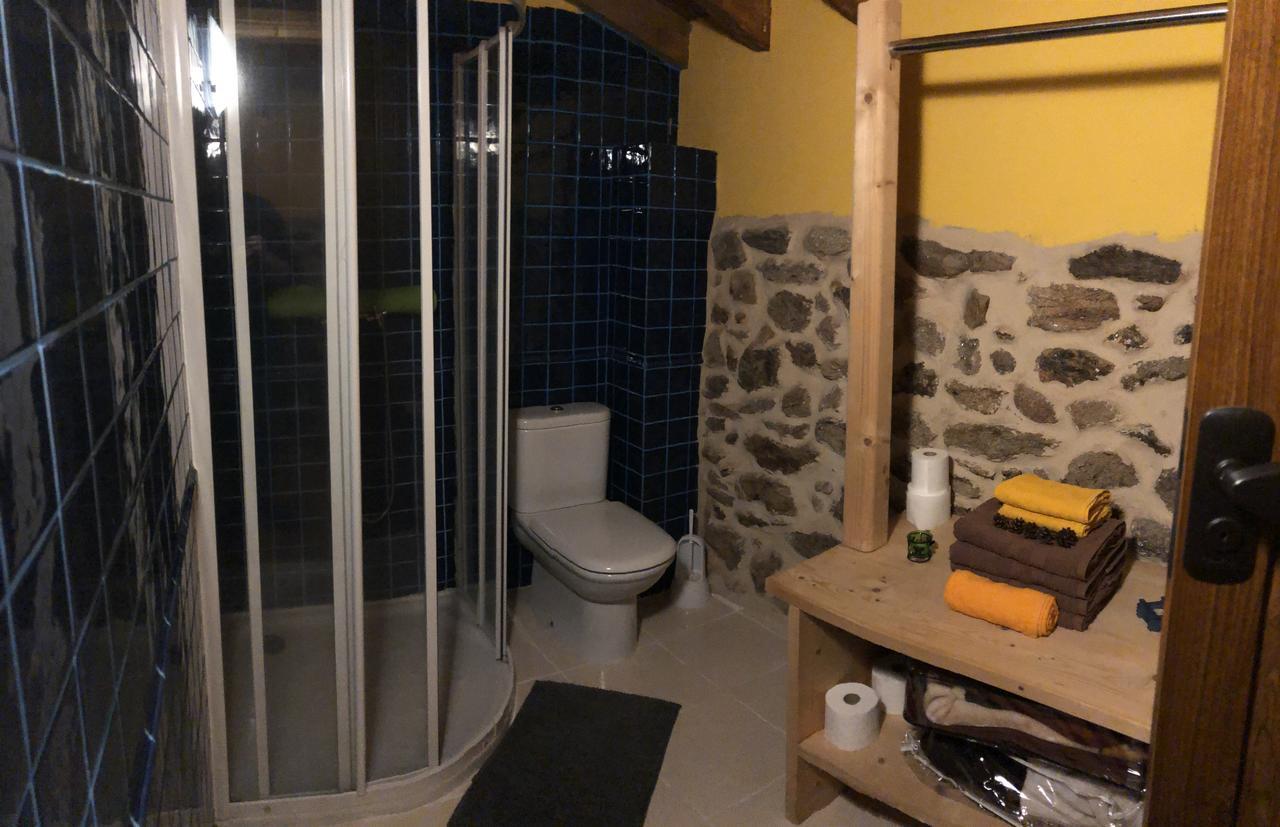 Apartamentos Rurales A Torre Porquera Eksteriør bilde