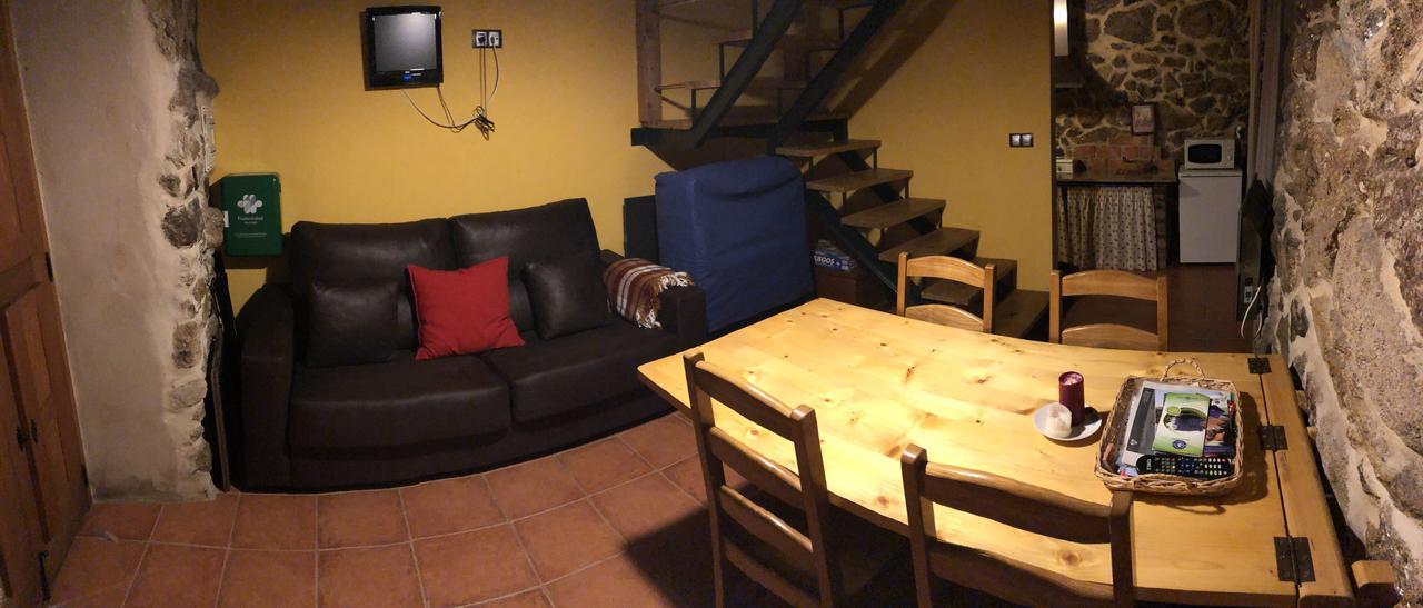 Apartamentos Rurales A Torre Porquera Eksteriør bilde