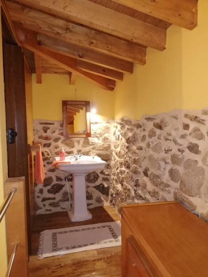 Apartamentos Rurales A Torre Porquera Eksteriør bilde