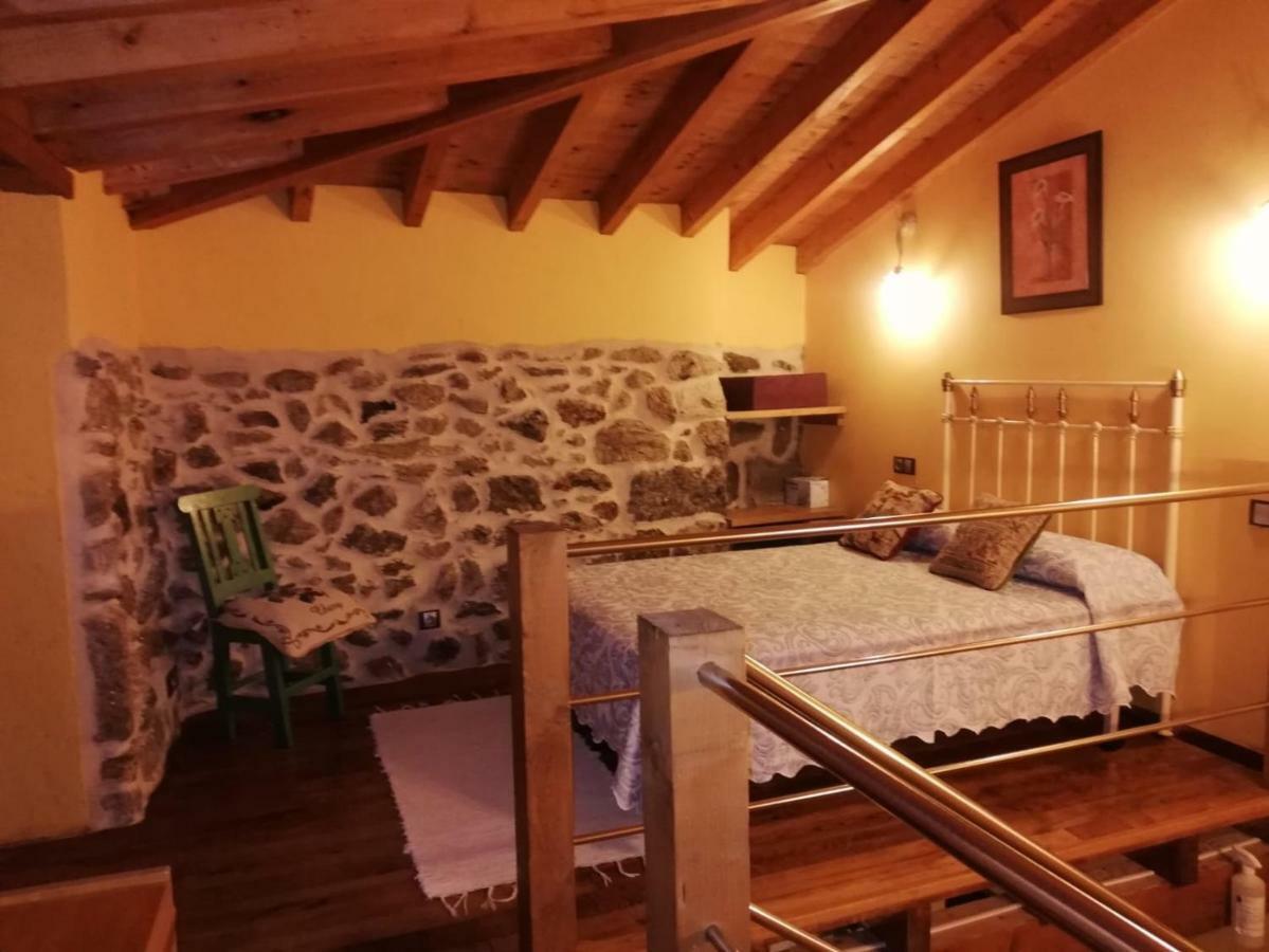 Apartamentos Rurales A Torre Porquera Eksteriør bilde