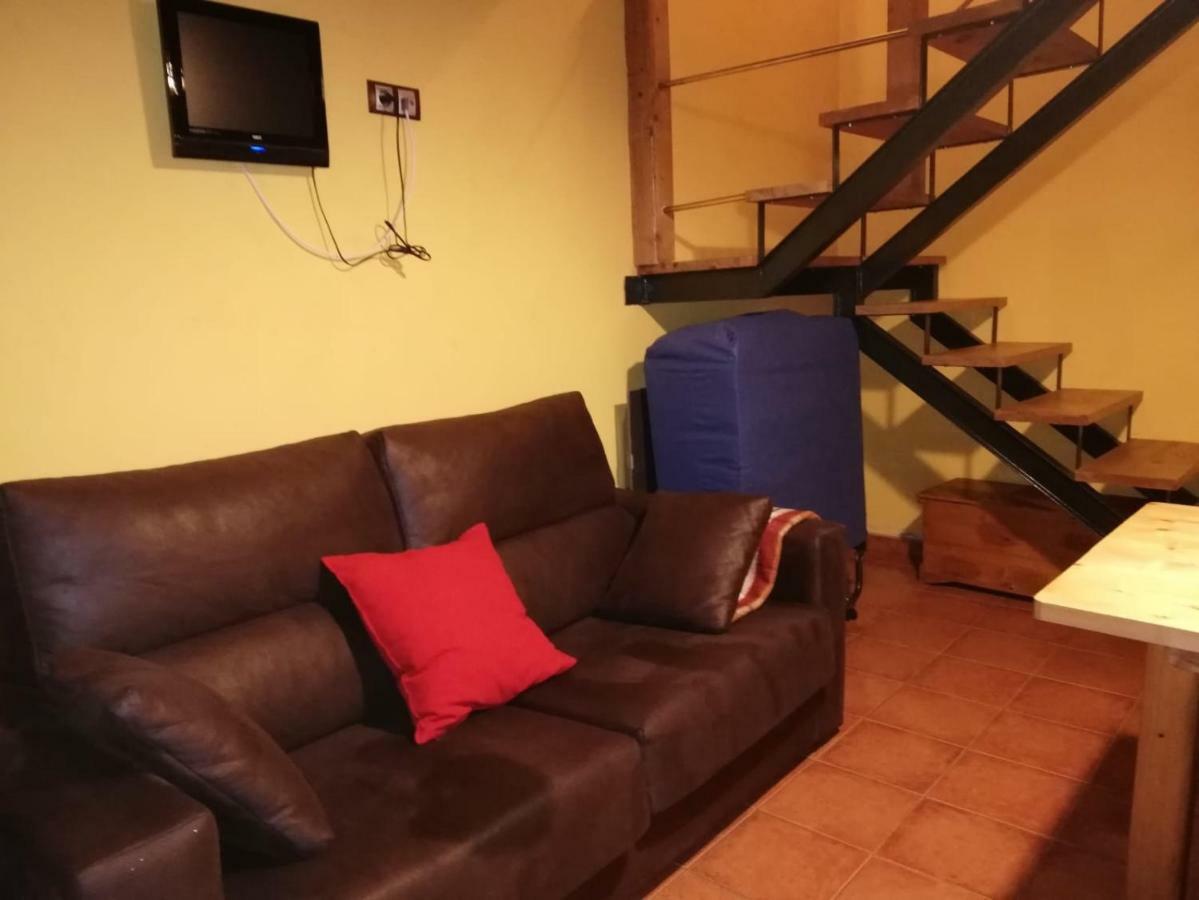 Apartamentos Rurales A Torre Porquera Eksteriør bilde