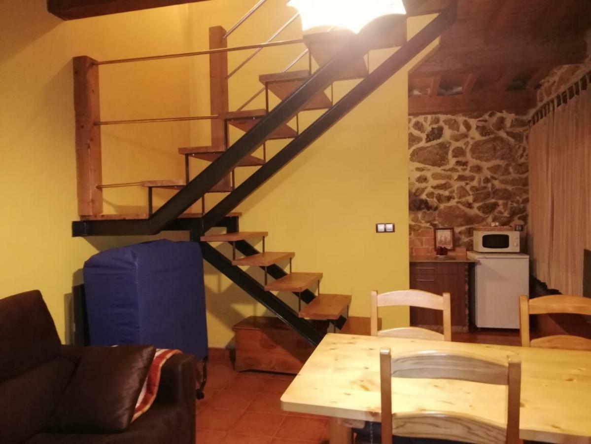 Apartamentos Rurales A Torre Porquera Eksteriør bilde